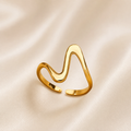 Bague ondulée dorée